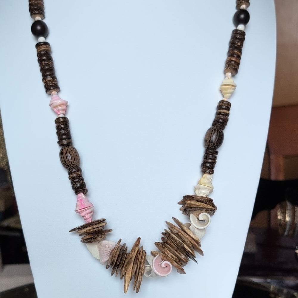 Wood And Shell 30" Necklace